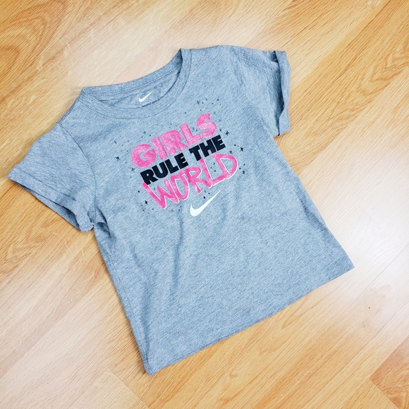 Girls Rule the World Nike Set Size 6X/L - Picture 2 of 9